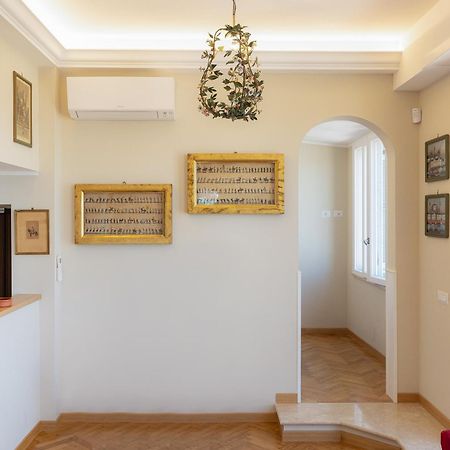 Argentina Penthouse By Rental In Rome Roma Exterior foto