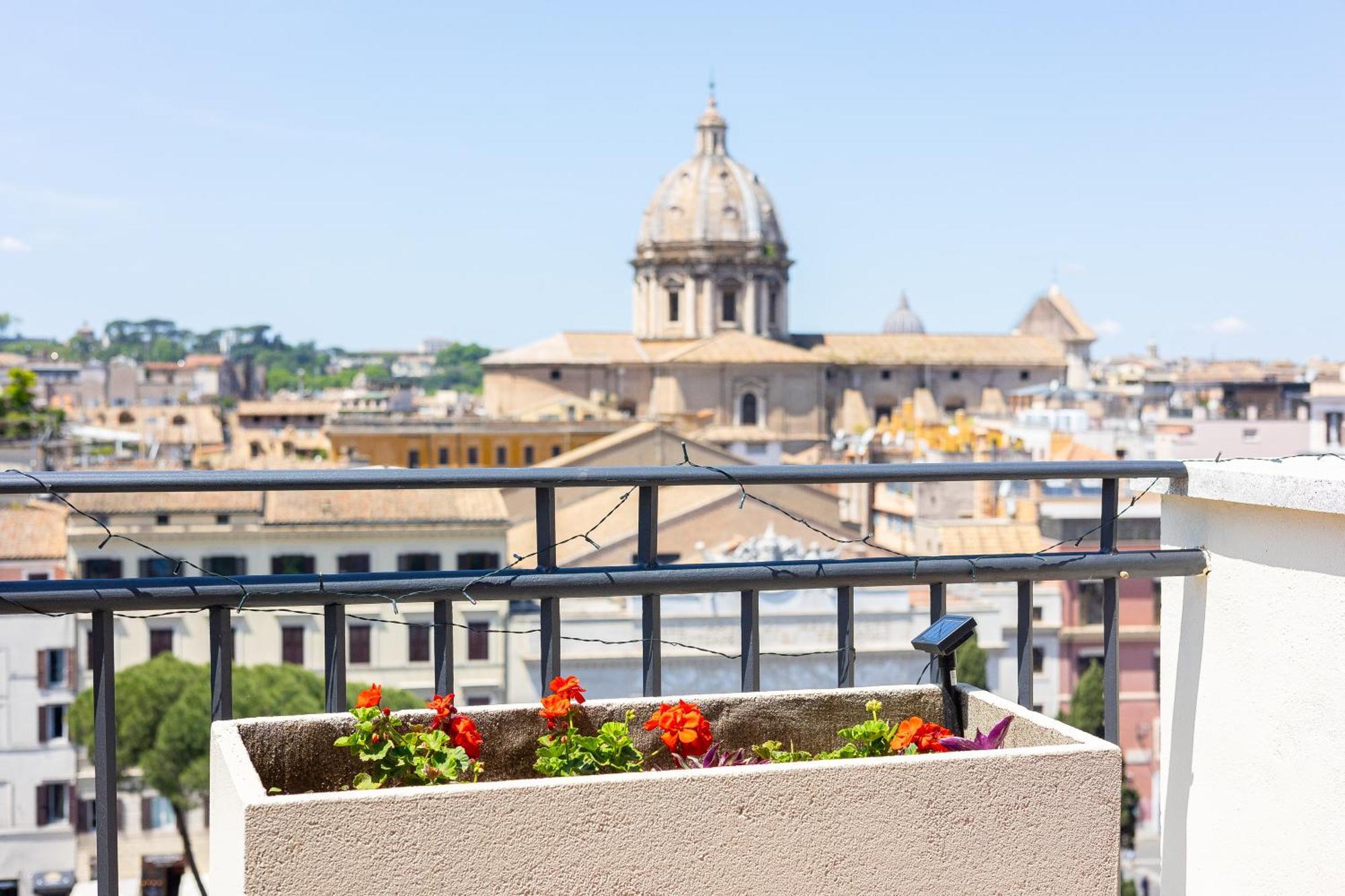 Argentina Penthouse By Rental In Rome Roma Exterior foto